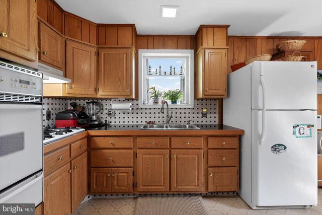 2109 DOMBEY RD, Wilmington, DE 19808