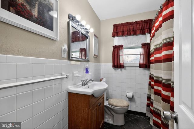 2109 DOMBEY RD, Wilmington, DE 19808