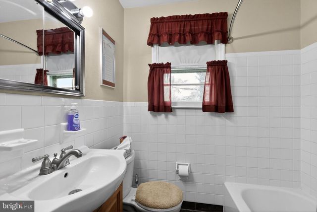 2109 DOMBEY RD, Wilmington, DE 19808