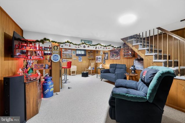 2109 DOMBEY RD, Wilmington, DE 19808