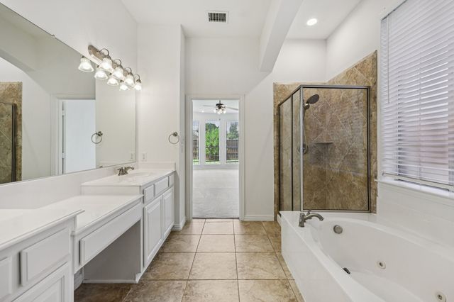 11295 Apple Valley Drive, Frisco, TX 75033