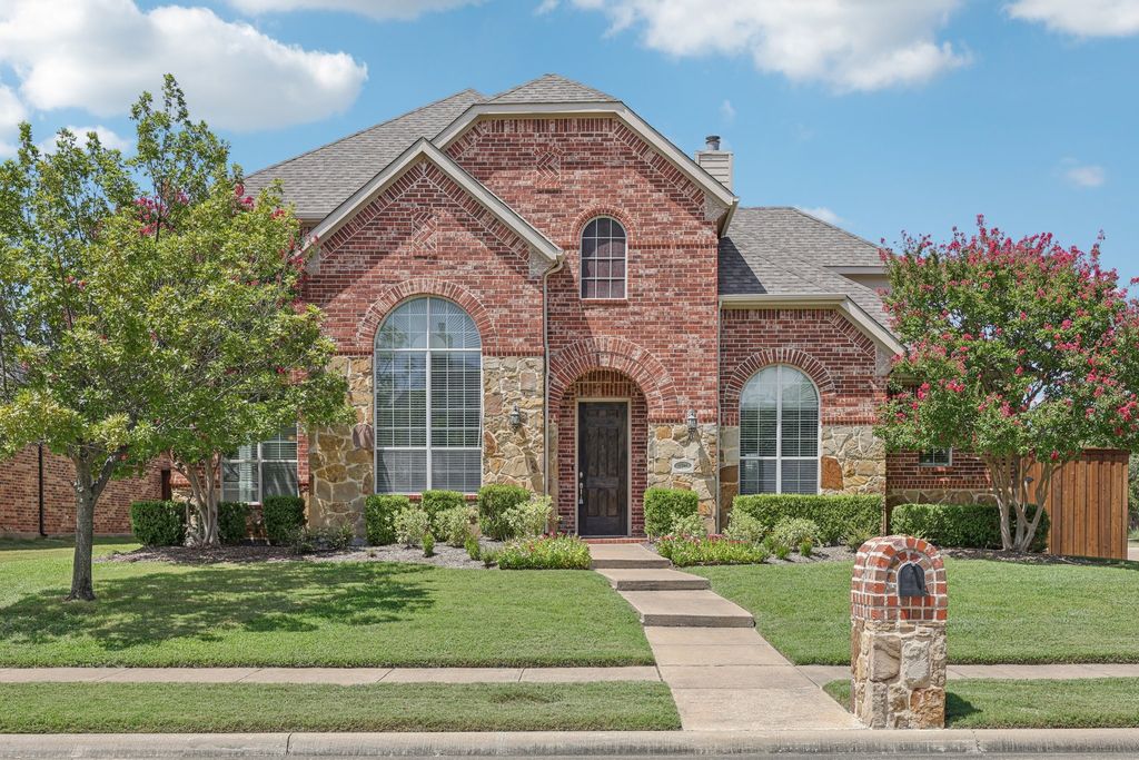 11295 Apple Valley Drive, Frisco, TX 75033