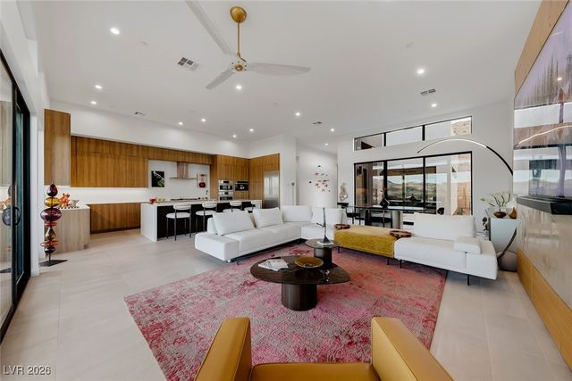 42 Sand Star Lane, Henderson, NV 89011