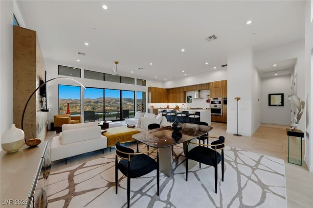 42 Sand Star Lane, Henderson, NV 89011