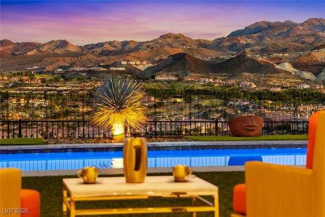 42 Sand Star Lane, Henderson, NV 89011