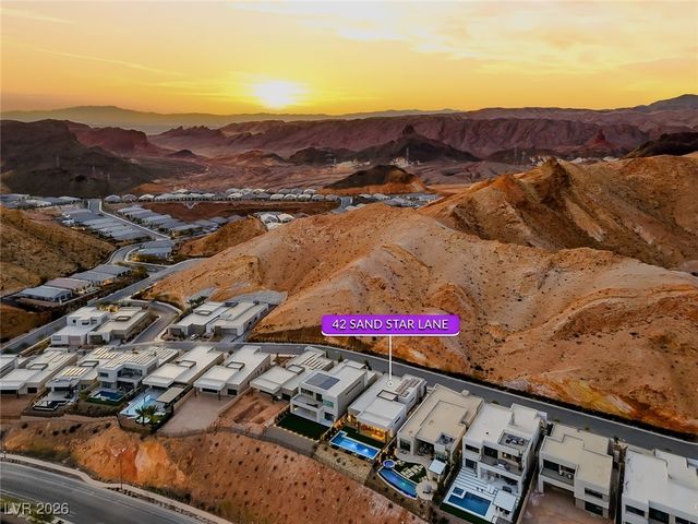 42 Sand Star Lane, Henderson, NV 89011