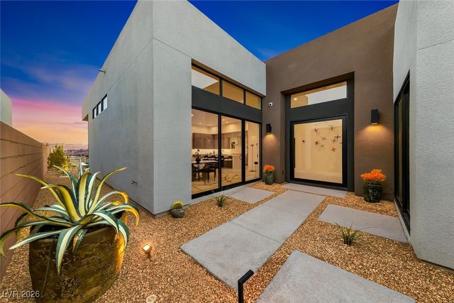 42 Sand Star Lane, Henderson, NV 89011