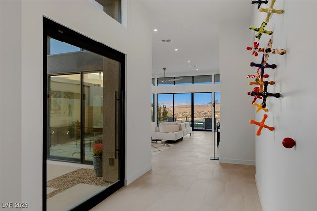 42 Sand Star Lane, Henderson, NV 89011