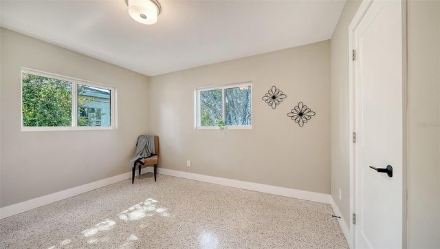 5914 ALBERT PLACE, Sarasota, FL 34231