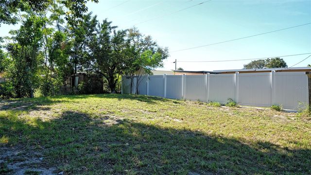 5914 ALBERT PLACE, Sarasota, FL 34231