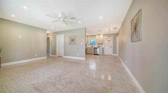5914 ALBERT PLACE, Sarasota, FL 34231