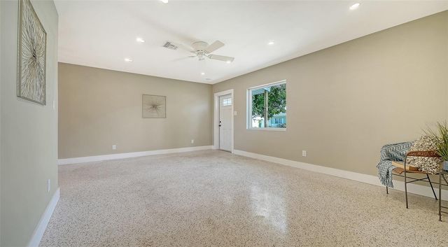 5914 ALBERT PLACE, Sarasota, FL 34231