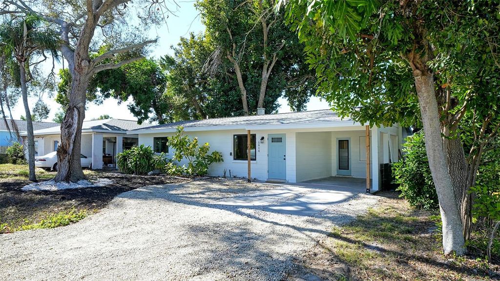 5914 ALBERT PLACE, Sarasota, FL 34231
