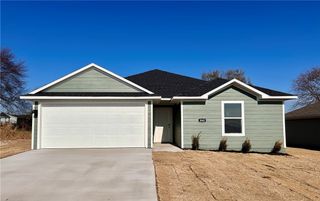 940 Rently Street, Prairie Grove, AR 72753