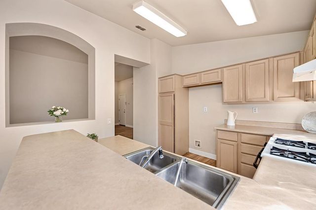 4228 Napa Loop, Roseville, CA 95747