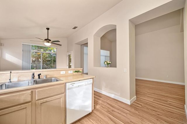 4228 Napa Loop, Roseville, CA 95747
