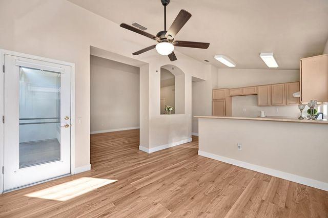 4228 Napa Loop, Roseville, CA 95747