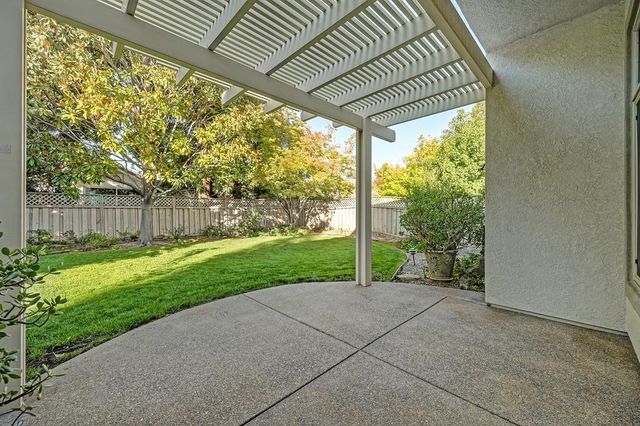 4228 Napa Loop, Roseville, CA 95747