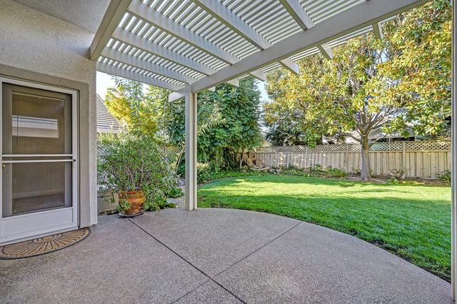 4228 Napa Loop, Roseville, CA 95747