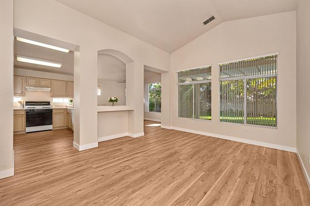 4228 Napa Loop, Roseville, CA 95747