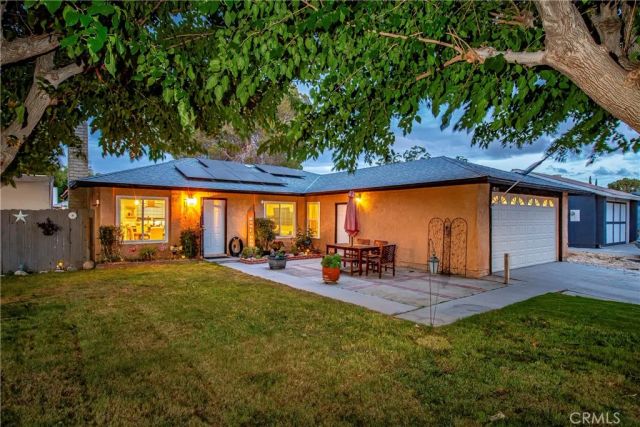 43240 W 32nd Street, Lancaster, CA 93536