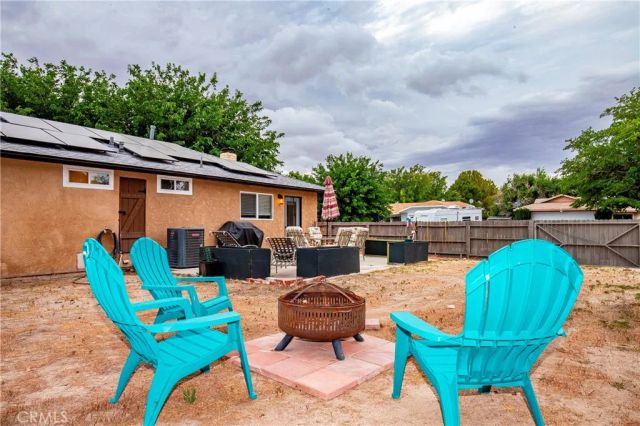 43240 W 32nd Street, Lancaster, CA 93536