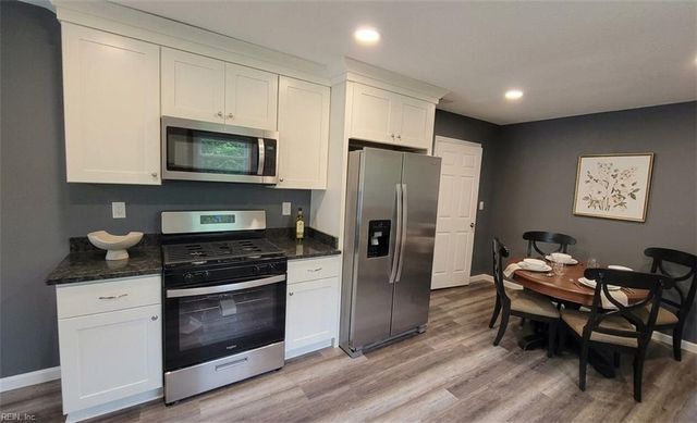651 Vaughan AVE, Hampton, VA 23661