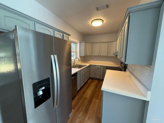 808 Woodland Dr, Pensacola, FL 32503