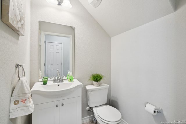 5602 Chestnut, San Antonio, TX 78266