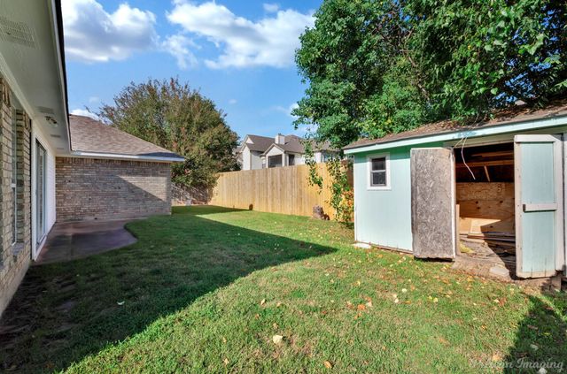 2212 Middle Creek Boulevard, Bossier City, LA 71111