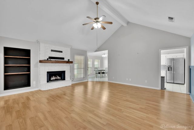 2212 Middle Creek Boulevard, Bossier City, LA 71111