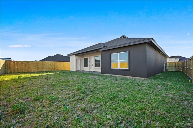 2408 N Gaytan N Street, Edinburg, TX 78542