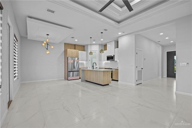 2408 N Gaytan N Street, Edinburg, TX 78542