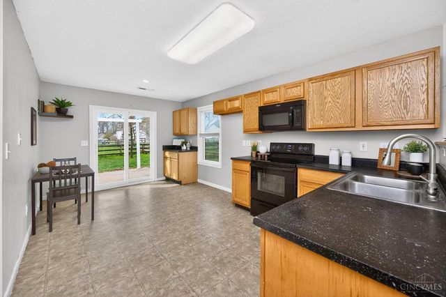 2071 River Birch Drive, Batavia Twp, OH 45102