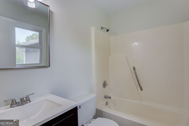 2173 Ivy Crest Drive, Buford, GA 30519