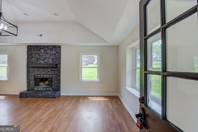 2173 Ivy Crest Drive, Buford, GA 30519
