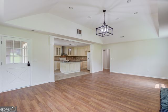 2173 Ivy Crest Drive, Buford, GA 30519