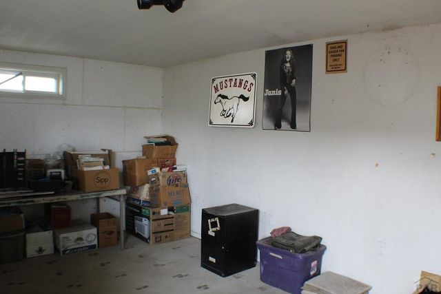 911 E 6th St, Pueblo, CO 81001
