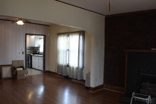 911 E 6th St, Pueblo, CO 81001