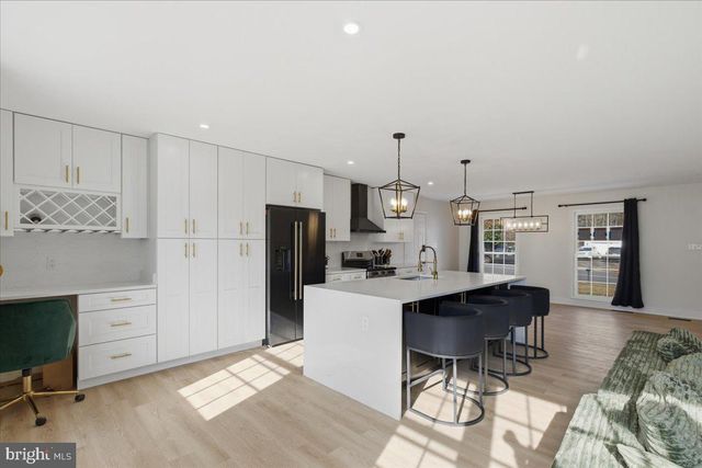 10921 PAYNES CHURCH DR, Fairfax, VA 22032