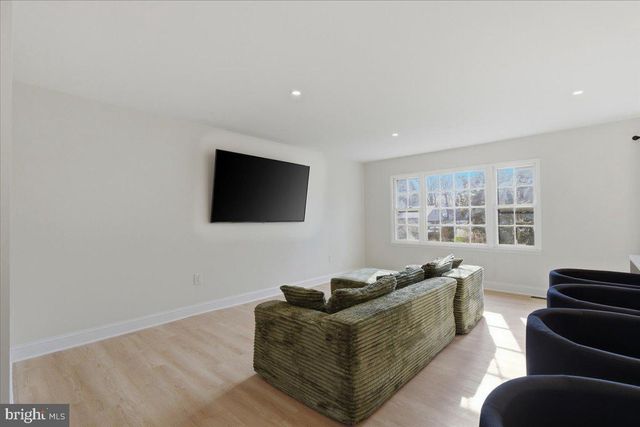 10921 PAYNES CHURCH DR, Fairfax, VA 22032