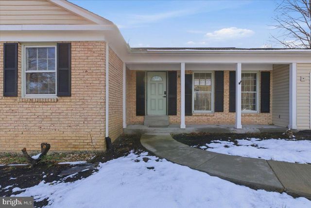 10921 PAYNES CHURCH DR, Fairfax, VA 22032