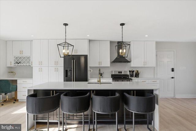 10921 PAYNES CHURCH DR, Fairfax, VA 22032