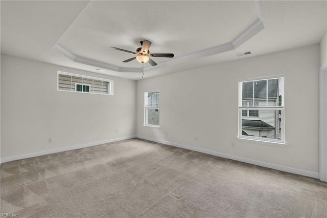 273 Moate CIR, Virginia Beach, VA 23462