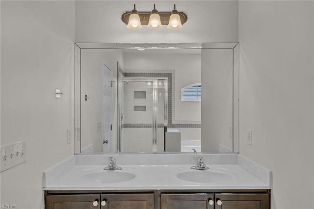 273 Moate CIR, Virginia Beach, VA 23462