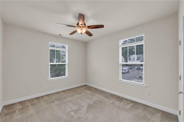 273 Moate CIR, Virginia Beach, VA 23462