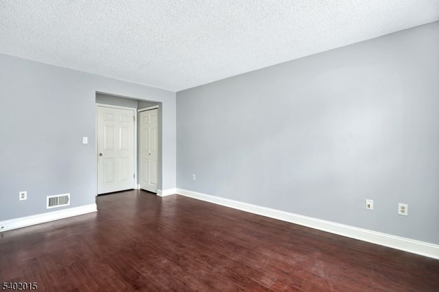 807 Breckenridge Dr, Branchburg Twp., NJ 08876