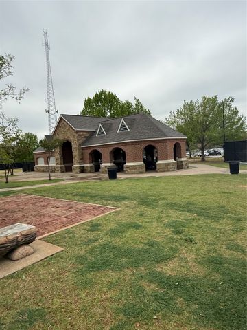 5102 Shadowood Road, Colleyville, TX 76034