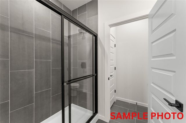 6007 SW Omaha Avenue, Bentonville, AR 72713