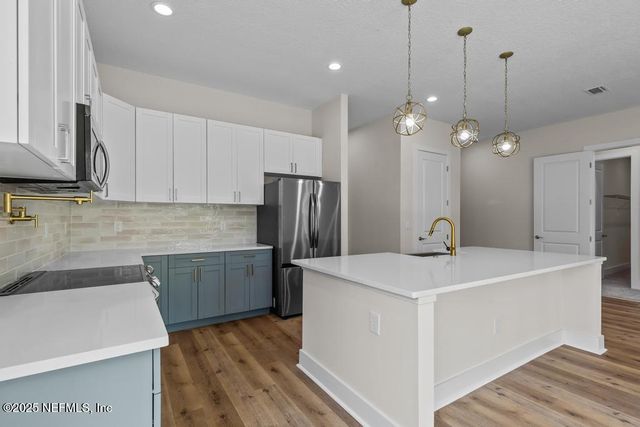 97363 YORKSHIRE Drive, Yulee, FL 32097